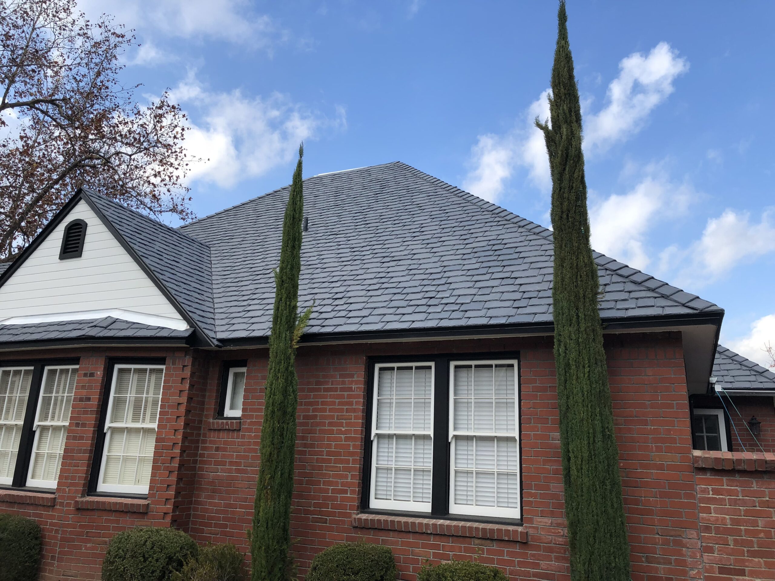 fixed roofing tiles